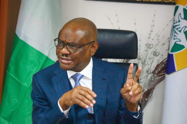 Wike ya ba masu kadarorin da suka karya doka wa’adin kwanaki 14 su biya tarar Naira miliyan 5 a Abuja