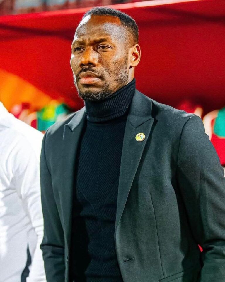 CAF ta dakatar da kocin Senegal Pape Thiaw