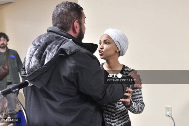 An kai wa ‘yar Majalisar wakilan Amurka musulma Ilhan Omar hari da allura